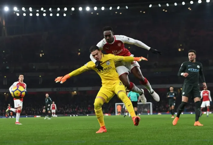 Framed Print : Clash at the Emirates: Welbeck vs Ederson, Arsenal vs Manchester City, Premier League Framed Print : Clash at the Emirates: Welbeck vs Ederson, Arsenal vs Manchester City, Premier League