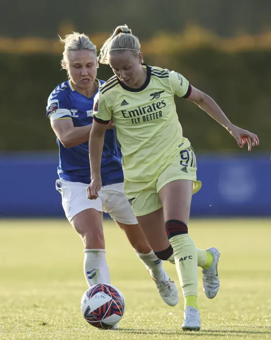 Framed Print : Clash of the FA WSL Stars: Beth Mead vs. Izzy Christiansen