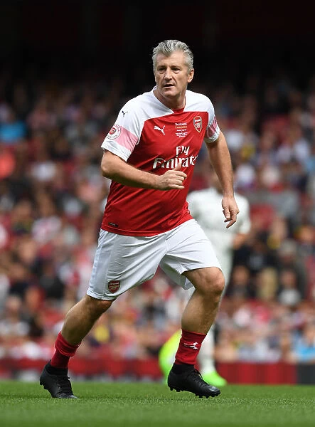 A Clash of Football Legends: Davor Suker Shines for Arsenal against Real Madrid (2018-19)