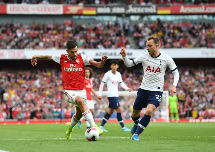 Framed Print : Clash of the London Giants: Arsenal vs. Tottenham in the Premier League Framed Print : Clash of the London Giants: Arsenal vs. Tottenham in the Premier League