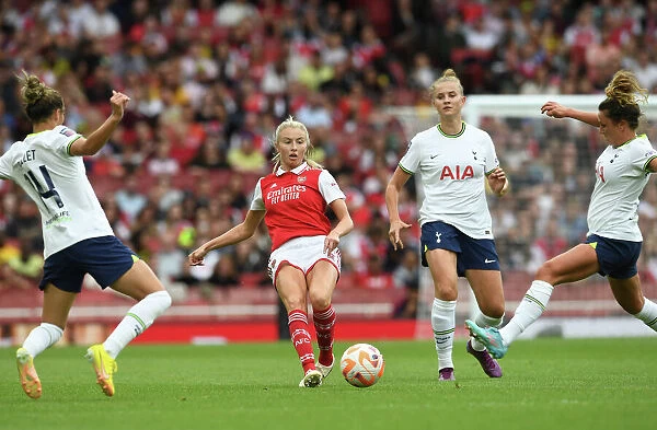 Clash of the London Rivals: Arsenal vs. Tottenham in the FA Women's Super League