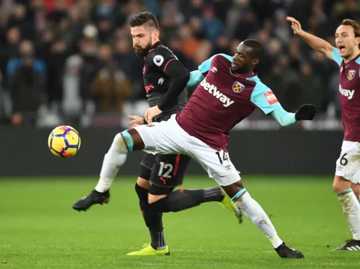 Framed Print : Clash at London Stadium: Giroud vs. Obiang - West Ham United vs. Arsenal, Premier League 2017-18 Framed Print : Clash at London Stadium: Giroud vs. Obiang - West Ham United vs. Arsenal, Premier League 2017-18