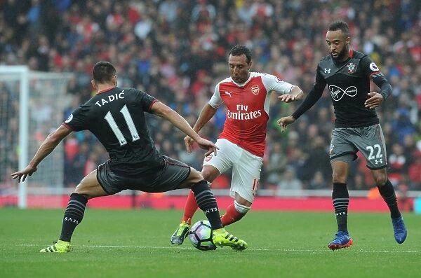 Clash of the Midfield: Cazorla vs. Tadic & Redmond (Arsenal vs. Southampton, 2016-17)