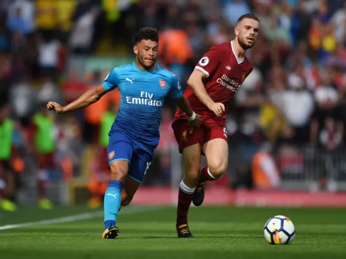 Framed Print : Clash of Midfield Titans: Oxlade-Chamberlain vs Henderson (Premier League, Liverpool vs Arsenal, 2017-18)