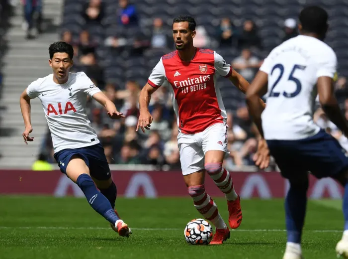 Framed Print : Clash of Minds: Pablo Mari vs. Son Heung-Min - Tottenham Hotspur vs. Arsenal (2021-22)