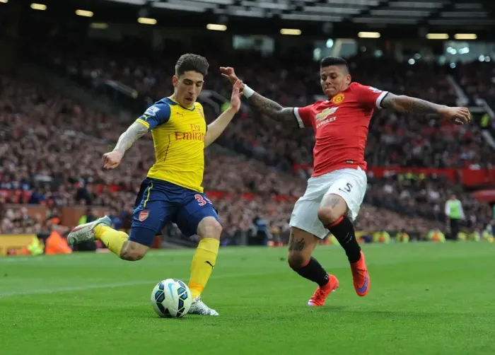 Framed Print : Clash at Old Trafford: Hector Bellerin vs. Marcos Rojo - Premier League 2014-15 Framed Print : Clash at Old Trafford: Hector Bellerin vs. Marcos Rojo - Premier League 2014-15