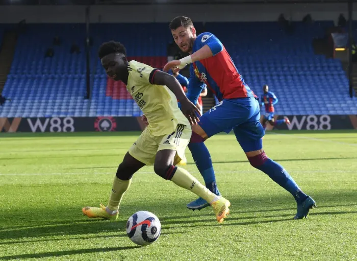 Framed Print : Clash at Selhurst Park: Bukayo Saka Faces Off Against Joel Ward in Premier League Showdown (Crystal Palace vs Arsenal, 2020-21)