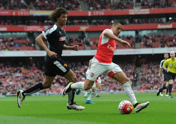 Framed Print : Clash of Stars: Alexis Sanchez vs. Nathan Ake in Intense Arsenal-Watford Showdown Framed Print : Clash of Stars: Alexis Sanchez vs. Nathan Ake in Intense Arsenal-Watford Showdown
