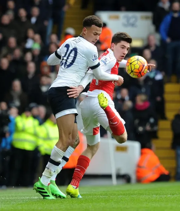 Framed Print : Clash of the Stars: Bellerin vs Alli in the Premier League Battle (Tottenham Hotspur vs Arsenal, 2015-16)