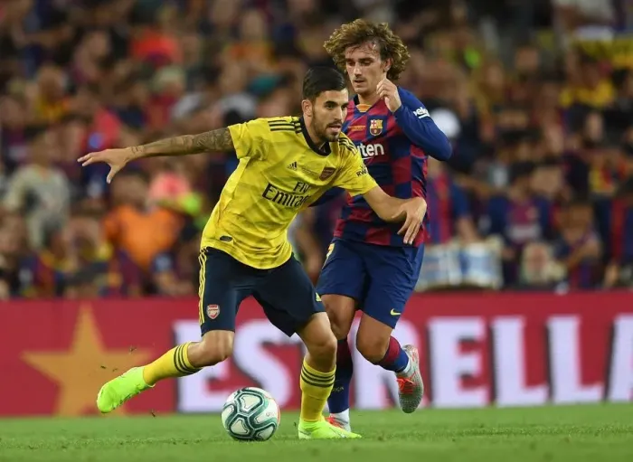 Framed Print : Clash of Stars: Dani Ceballos vs Antoine Griezmann - FC Barcelona vs Arsenal Pre-Season Battle, 2019