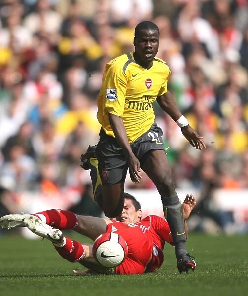 Clash of Stars: Eboue vs. Gonzalez in Liverpool's Triumph over Arsenal, The Barclays Premiership, 2007