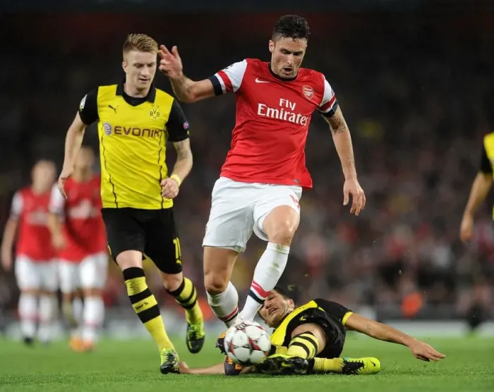 Framed Print : Clash of Stars: Giroud vs. Reus, Nuri Sahin - Arsenal vs. Borussia Dortmund, UEFA Champions League