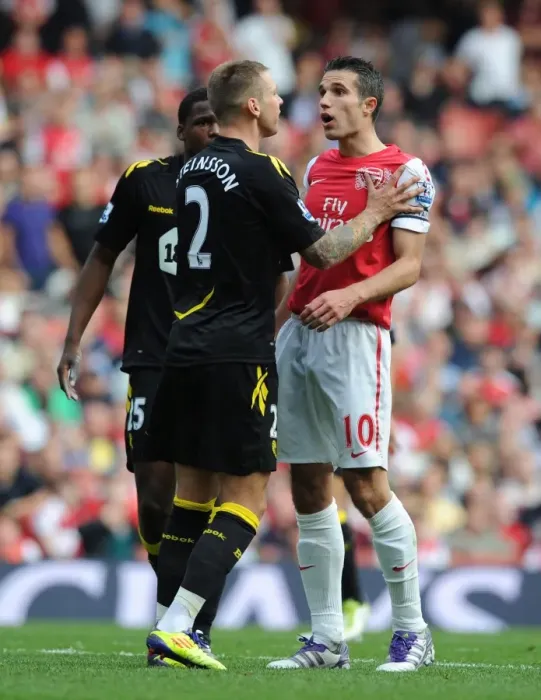 Framed Print : Clash of Stars: Robin van Persie vs. Gretar Steinsson (Arsenal v Bolton Wanderers, 2011-12) Framed Print : Clash of Stars: Robin van Persie vs. Gretar Steinsson (Arsenal v Bolton Wanderers, 2011-12)