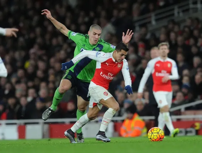 Framed Print : Clash of Stars: Sanchez vs. Romeu - Arsenal's Battle Against Southampton Framed Print : Clash of Stars: Sanchez vs. Romeu - Arsenal's Battle Against Southampton