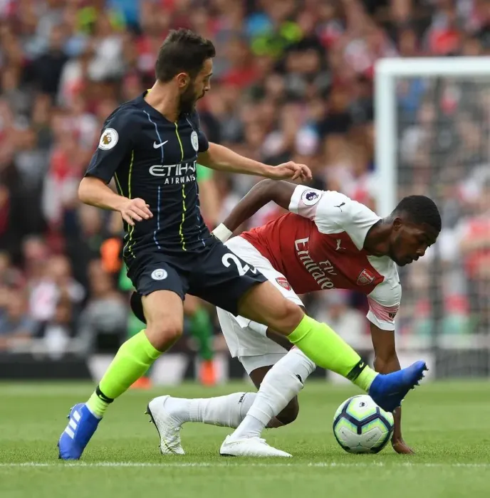 Framed Print : Clash of Talents: Ainsley Maitland-Niles vs Bernardo Silva - Arsenal vs Manchester City, Premier League 2018-19 Framed Print : Clash of Talents: Ainsley Maitland-Niles vs Bernardo Silva - Arsenal vs Manchester City, Premier League 2018-19