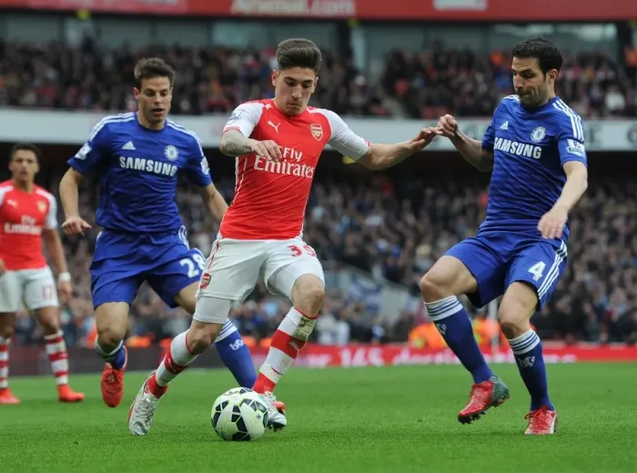 Framed Print : Clash of Titans: Bellerin vs Azpilicueta, Fabregas - Arsenal vs Chelsea Showdown, Premier League 2014 / 15