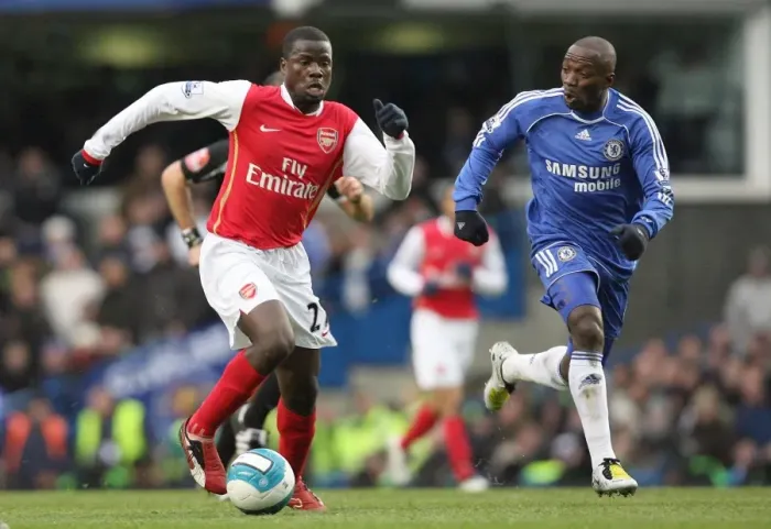 Framed Print : Clash of Titans: Eboue vs Makelele - Arsenal's Defeat at Stamford Bridge: 23 / 3 / 08, Arsenal 2-1 Chelsea