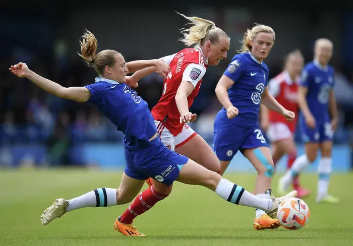 Framed Print : Clash of Titans: FA Women's Super League Showdown - Chelsea vs. Arsenal (2022-23) Framed Print : Clash of Titans: FA Women's Super League Showdown - Chelsea vs. Arsenal (2022-23)