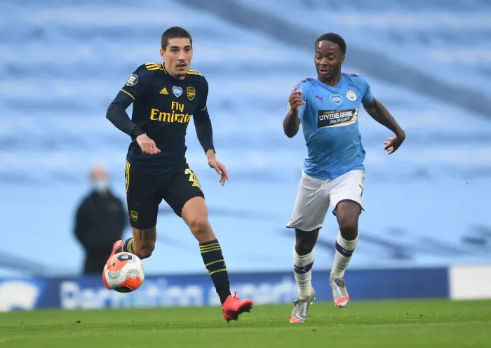 Framed Print : Clash of Titans: Hector Bellerin vs Raheem Sterling - Manchester City vs Arsenal FC, Premier League 2019-20 Framed Print : Clash of Titans: Hector Bellerin vs Raheem Sterling - Manchester City vs Arsenal FC, Premier League 2019-20