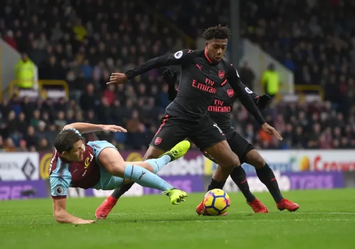 Framed Print : Clash of Titans: Iwobi vs Tarkowski in Burnley vs Arsenal Premier League Showdown Framed Print : Clash of Titans: Iwobi vs Tarkowski in Burnley vs Arsenal Premier League Showdown
