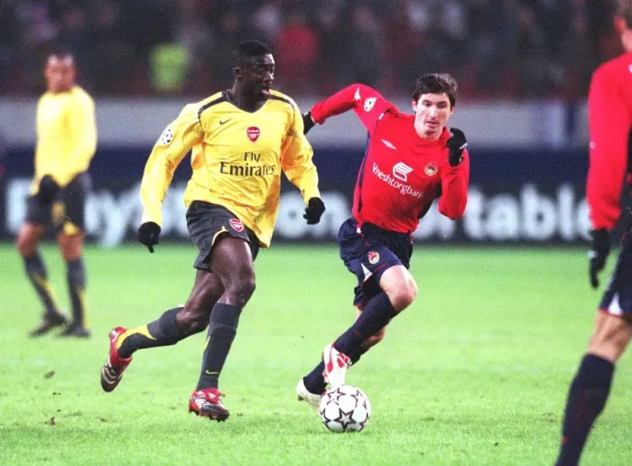 Framed Print : Clash of Titans: Kolo Toure vs. Evgeni Aldonin - Arsenal vs. CSKA Moscow, UEFA Champions League, 2006 Framed Print : Clash of Titans: Kolo Toure vs. Evgeni Aldonin - Arsenal vs. CSKA Moscow, UEFA Champions League, 2006