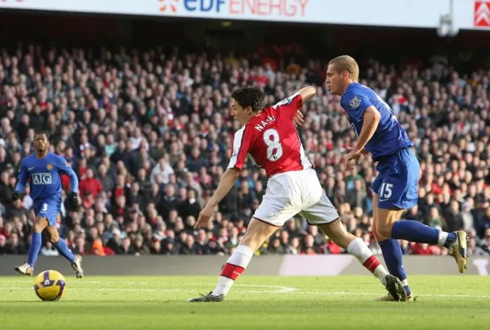Framed Print : Clash of Titans: Nasri vs. Vidic in the Intense Arsenal vs. Manchester United Rivalry (8 / 11 / 2008, Arsenal 2:1)