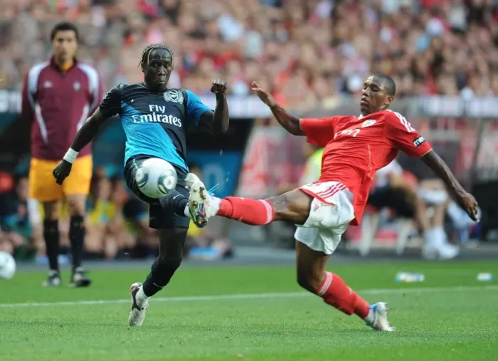 Framed Print : Clash of the Titans: Sagna vs. Emerson - Benfica vs. Arsenal Pre-Season Encounter, 2011 Framed Print : Clash of the Titans: Sagna vs. Emerson - Benfica vs. Arsenal Pre-Season Encounter, 2011