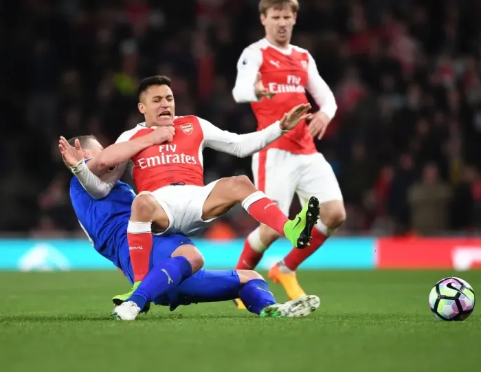 Framed Print : Clash of Titans: Sanchez vs. Huth - Arsenal vs. Leicester City, Premier League Framed Print : Clash of Titans: Sanchez vs. Huth - Arsenal vs. Leicester City, Premier League