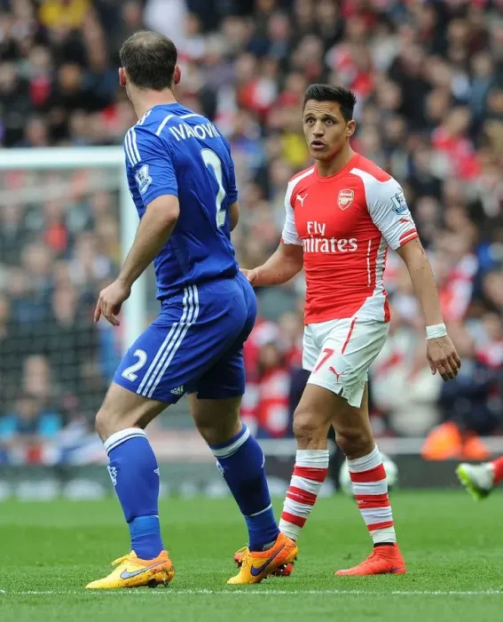 Framed Print : Clash of Titans: Sanchez vs. Ivanovic - Arsenal vs. Chelsea, Premier League 2015 Framed Print : Clash of Titans: Sanchez vs. Ivanovic - Arsenal vs. Chelsea, Premier League 2015