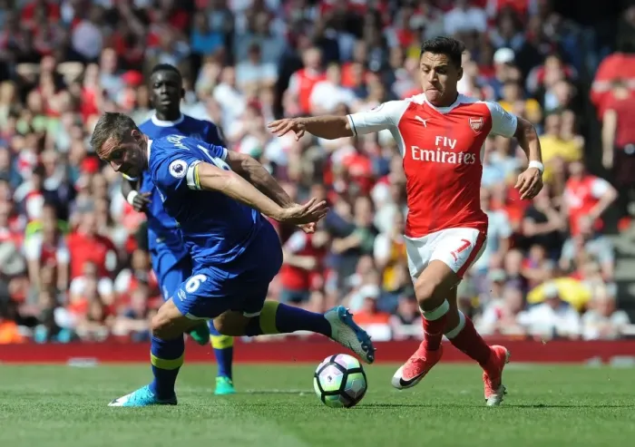 Framed Print : Clash of Titans: Sanchez vs Jagielka - A Wit and Skill Battle: Arsenal's Sanchez vs Everton's Jagielka, Premier League 2016-17 Framed Print : Clash of Titans: Sanchez vs Jagielka - A Wit and Skill Battle: Arsenal's Sanchez vs Everton's Jagielka, Premier League 2016-17