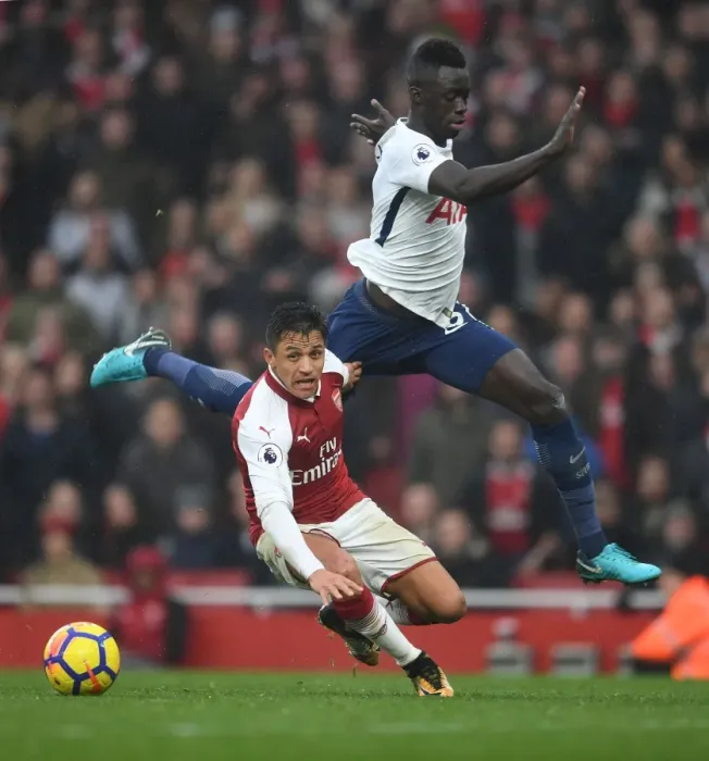 Framed Print : Clash of the Titans: Sanchez vs. Sanchez - Arsenal vs. Tottenham, Premier League 2017-18 Framed Print : Clash of the Titans: Sanchez vs. Sanchez - Arsenal vs. Tottenham, Premier League 2017-18