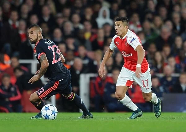 Clash of Titans: Sanchez vs. Vidal in Arsenal's Champions League Battle against Bayern Munich