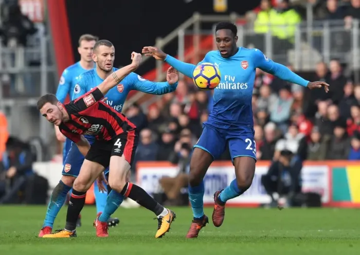 Framed Print : Clash at Vitality: Welbeck vs. Gosling in AFC Bournemouth vs. Arsenal Premier League Showdown