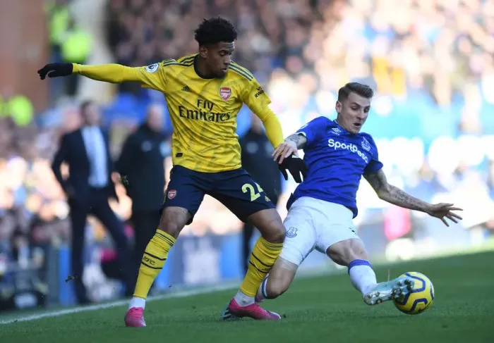 Framed Print : Clash of the Wings: Nelson vs Digne in Everton vs Arsenal Premier League Showdown