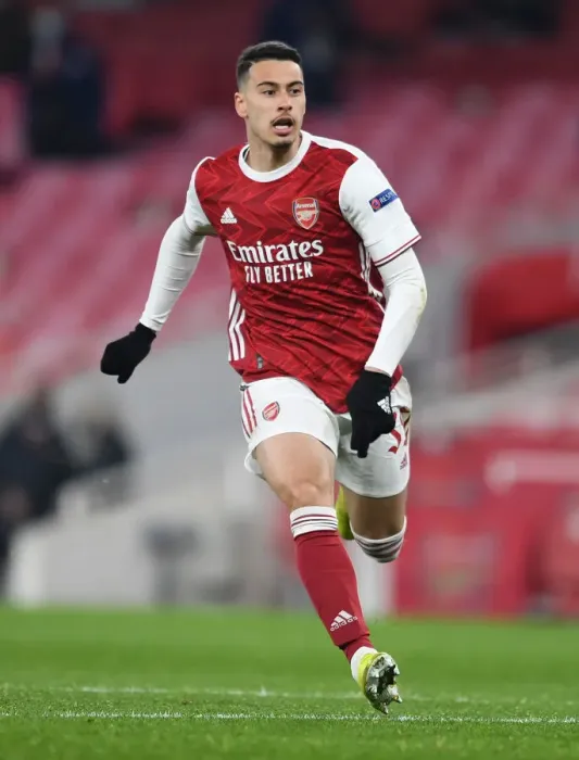 Framed Print : Behind Closed Doors: Gabriel Martinelli in UEFA Europa League Action for Arsenal Against Olympiacos Framed Print : Behind Closed Doors: Gabriel Martinelli in UEFA Europa League Action for Arsenal Against Olympiacos