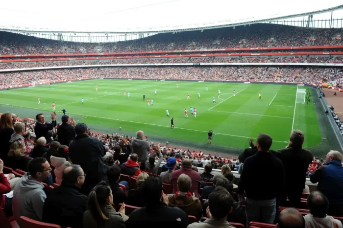 Framed Print : Club level clap the first Arsenal goal. Arsenal 2: 1 Sunderland. Barclays Premier League Framed Print : Club level clap the first Arsenal goal. Arsenal 2: 1 Sunderland. Barclays Premier League