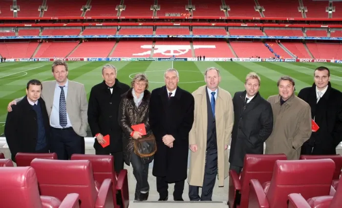Framed Print : Club level VIP Guests. Arsenal 2: 2 Barcelona. UEFA Champions League. Quarter Final