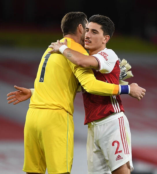 Compassionate Moment: Hector Bellerin Comforts Emotional Lukas Fabianski After Intense Arsenal vs. West Ham Clash (2020-21)