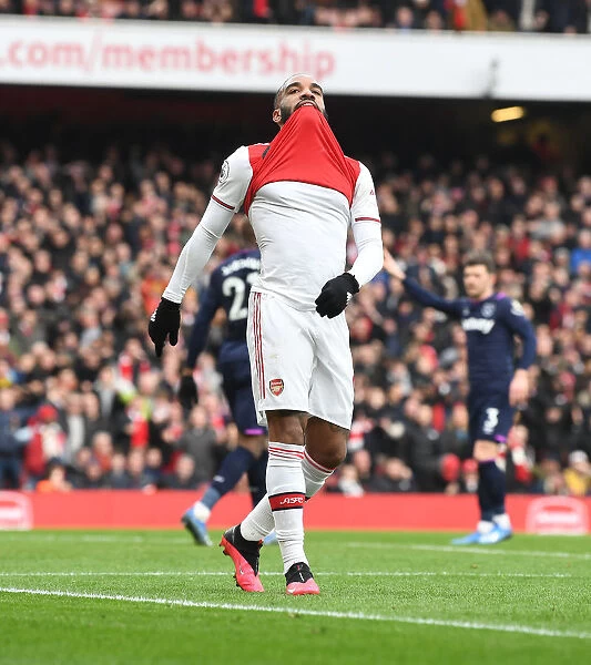 Controversial Offside Call: Lacazette's Disallowed Arsenal Goal vs West Ham, Premier League 2019-20