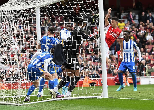 Controversial Offside Call Overturned by VAR: Gabriel Martinelli's Disallowed Arsenal Goal Against Brighton & Hove Albion