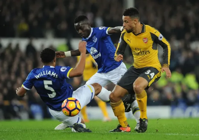 Framed Print : Coquelin Stands Firm: Everton vs. Arsenal, Premier League 2016-17 Framed Print : Coquelin Stands Firm: Everton vs. Arsenal, Premier League 2016-17