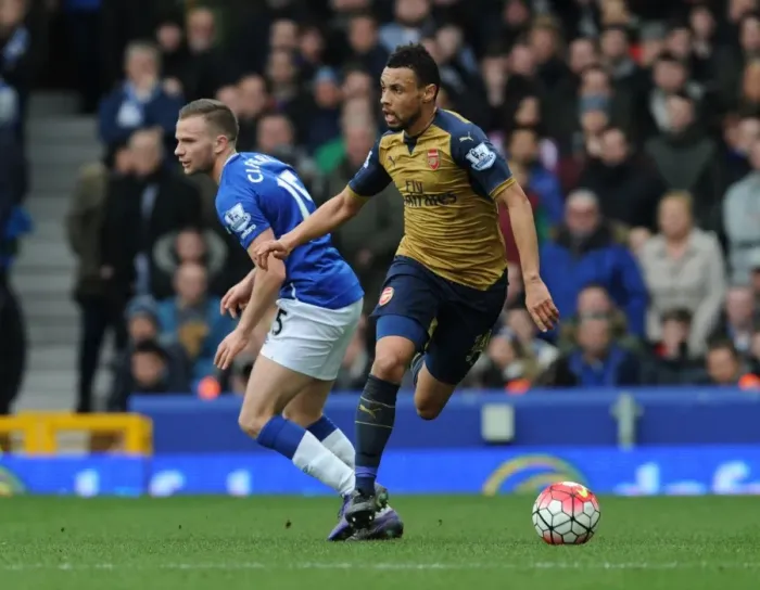 Framed Print : Coquelin Surges Past Cleverley: Everton vs Arsenal, Premier League 2015-16 - A Moment of Triumph Framed Print : Coquelin Surges Past Cleverley: Everton vs Arsenal, Premier League 2015-16 - A Moment of Triumph