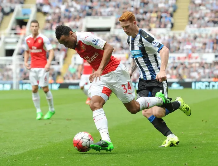 Framed Print : Coquelin vs Colback: A Midfield Battle - Arsenal vs Newcastle United, 2015-16 Premier League Framed Print : Coquelin vs Colback: A Midfield Battle - Arsenal vs Newcastle United, 2015-16 Premier League