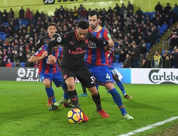 Coquelin vs Milivojevic: A Midfield Battle in the Premier League - Crystal Palace vs Arsenal (2017-18)