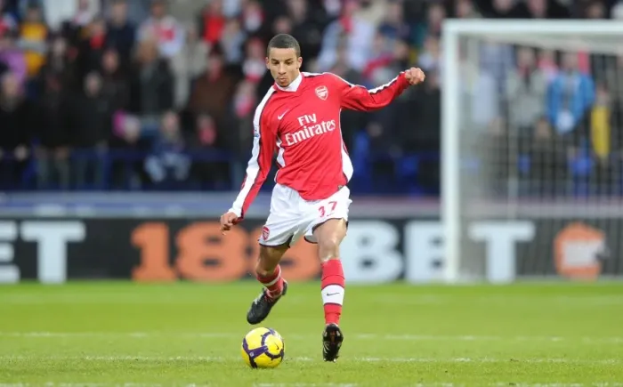 Framed Print : Craig Eastmond (Arsenal). Bolton Wanderers 0: 2 Arsenal. Barclays Premier League Framed Print : Craig Eastmond (Arsenal). Bolton Wanderers 0: 2 Arsenal. Barclays Premier League