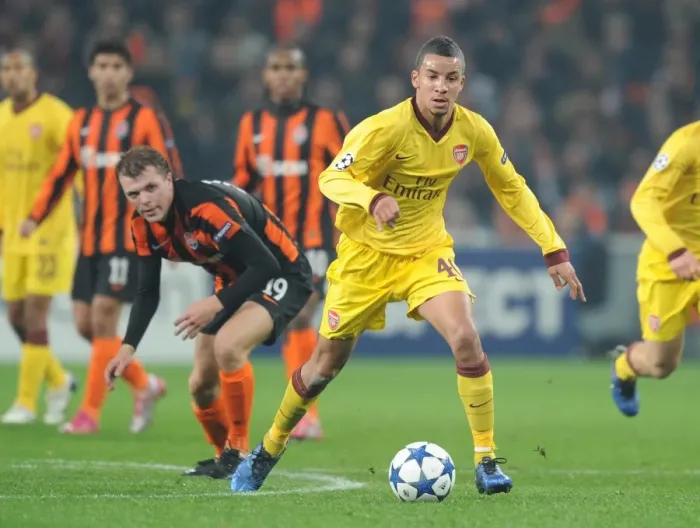 Framed Print : Craig Eastmond (Arsenal) Olexiy Gai (Shakhtar). Shakhtar Donetsk 2: 1 Arsenal