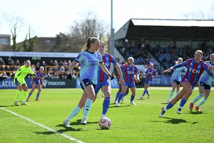 Framed Print : Crystal Palace v Arsenal FC - Barclays Women's Super League Crystal Palace v Arsenal FC - Barclays Women's Super League