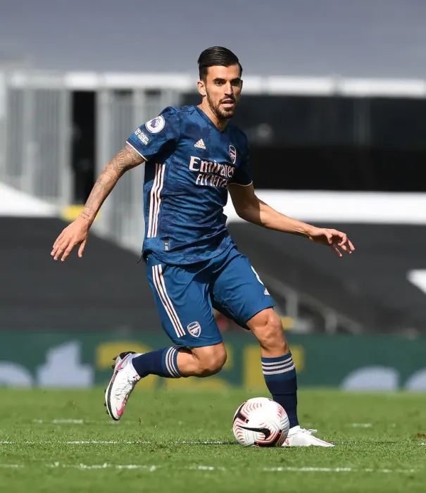 Framed Print : Dani Ceballos in Action: Arsenal's Midfield Maestro Shines in Fulham vs. Arsenal, Premier League 2020-21