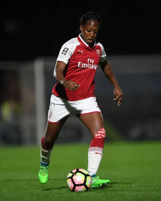 Framed Print : Danielle Carter in Action: Arsenal Women vs. Reading Ladies, WSL (Women's Super League) Framed Print : Danielle Carter in Action: Arsenal Women vs. Reading Ladies, WSL (Women's Super League)