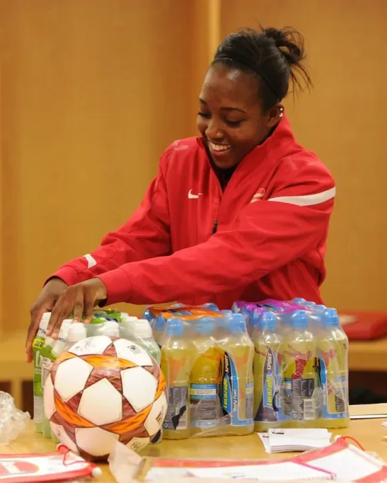 Framed Print : Danielle Carter (Arsenal Ladies). Arsenal Ladies 3: 1 Chelsea Ladies. FA Womens Super League